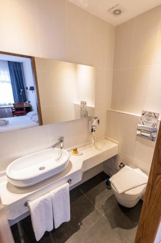 Armagrandi Spina Hotel-Special Category Room Type - Triple Room Armagrandi Spina Hotel-Special Category Room Type - Triple Room