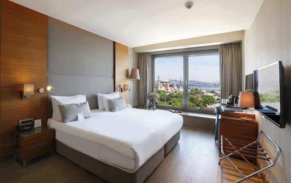 Hotel Arcadia Blue Istanbul Room Type - Standard Room Sea View