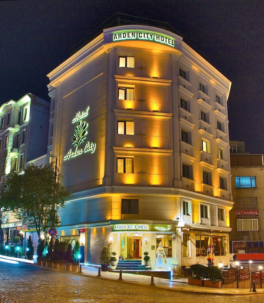 Arden City Hotel - Special Class - Tap to explore photos