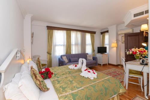 Arena Hotel - Special Class Room Type - Corner Double or Triple Room Arena Hotel - Special Class Room Type - Corner Double or Triple Room