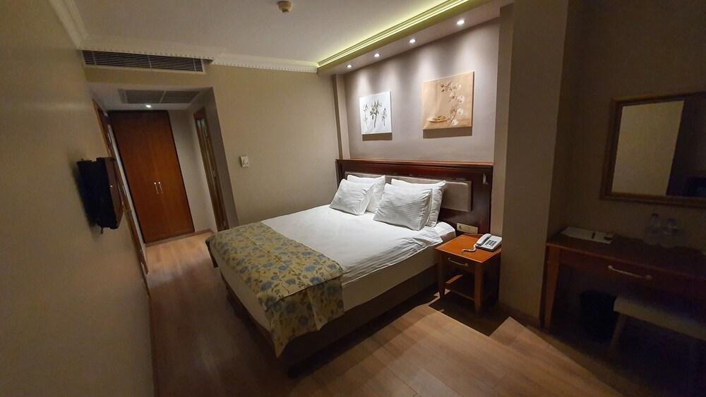 Asur Hotel Room Type - Standard Double or Twin Room