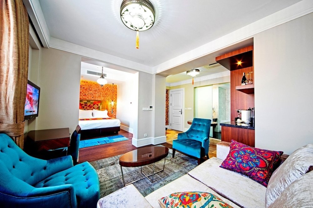 Azade Suites Room Type - Junior Suite, 1 Queen Bed with Sofa bed Azade Suites Room Type - Junior Suite, 1 Queen Bed with Sofa bed