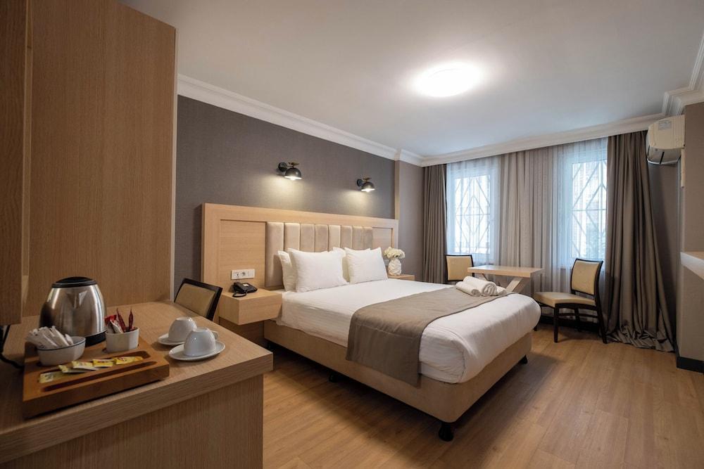 Berr Hotel Room Type - Executive Double Room