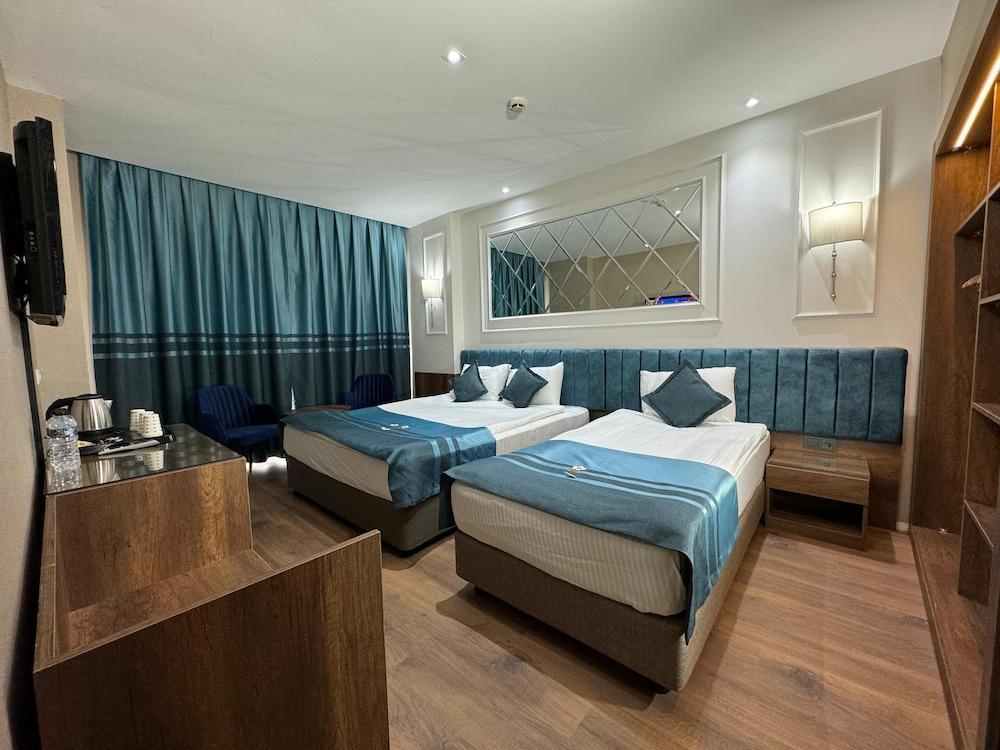 The Hotel Beyaz Saray - Grand Bazaar Room Type - Superior Double or Twin Room, City View