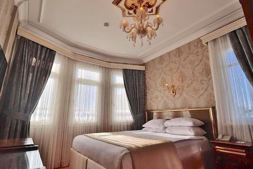 Blue House Hotel Room Type - Deluxe Double Room, Sea View