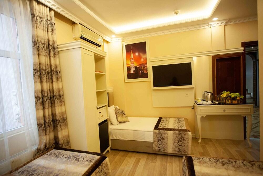 Best Nobel Hotel Room Type - Triple Room