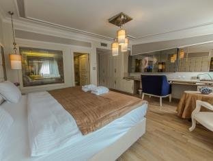 The Constantine Hotel