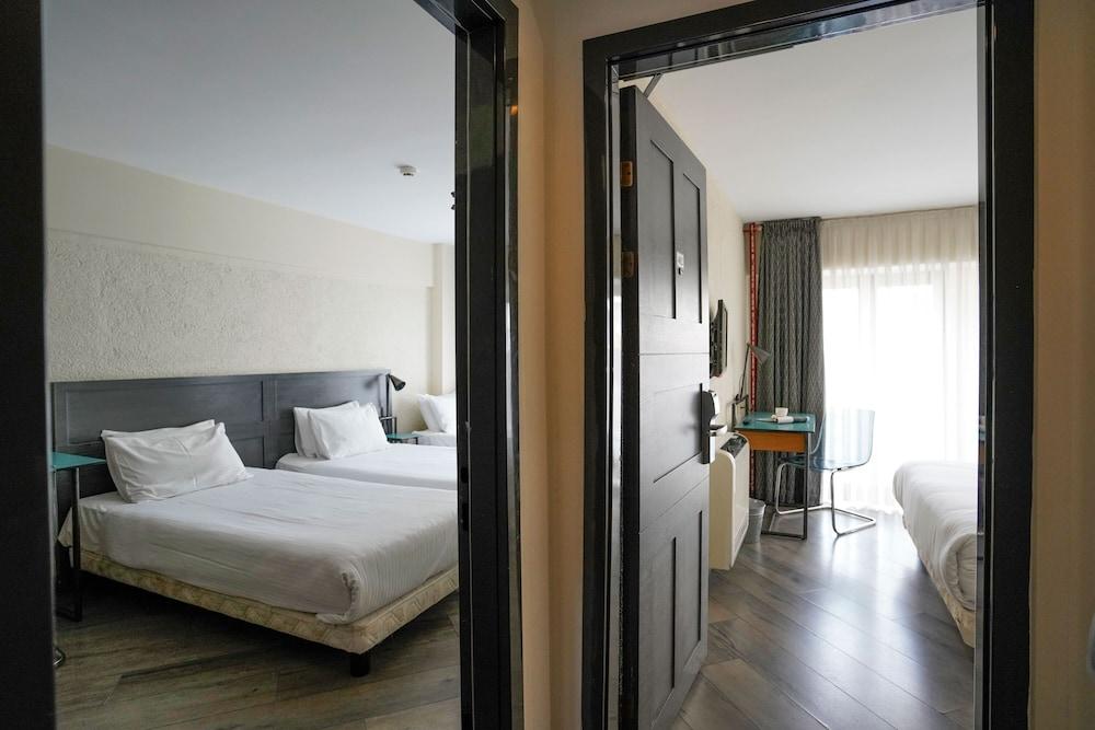 Faros Hotel Taksim Room Type - Family Suite, Connecting Rooms Faros Hotel Taksim Room Type - Family Suite, Connecting Rooms