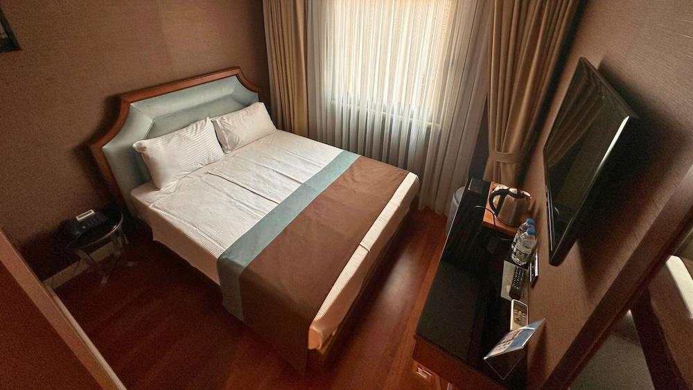 Grand Durmaz Hotel - Tap to explore photos