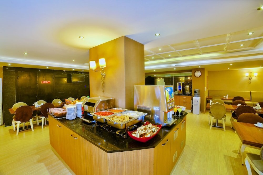 Hotel Grand Emin Istanbul Hotel Price Address Reviews