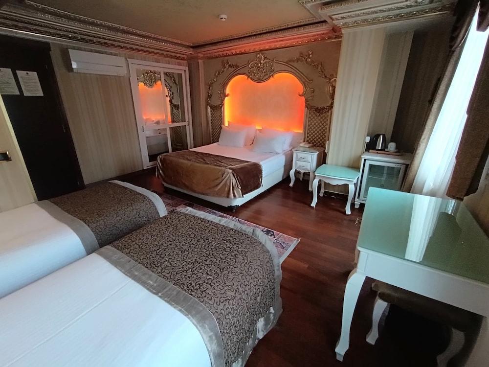 Golden Horn Hotel Room Type - Quadruple Room