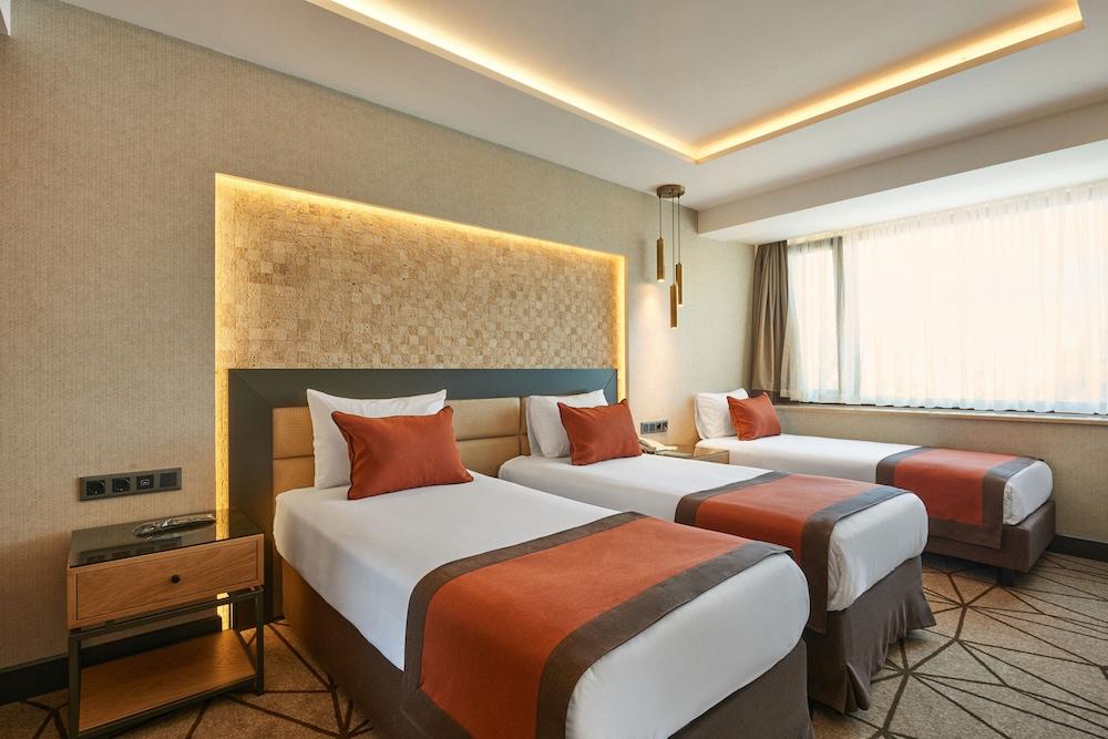 Grand Hotel Gulsoy Room Type - Standard Triple Room