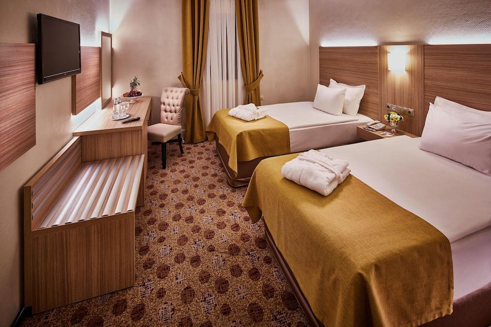 Gunes Hotel Merter Room Type - Compact Double Room