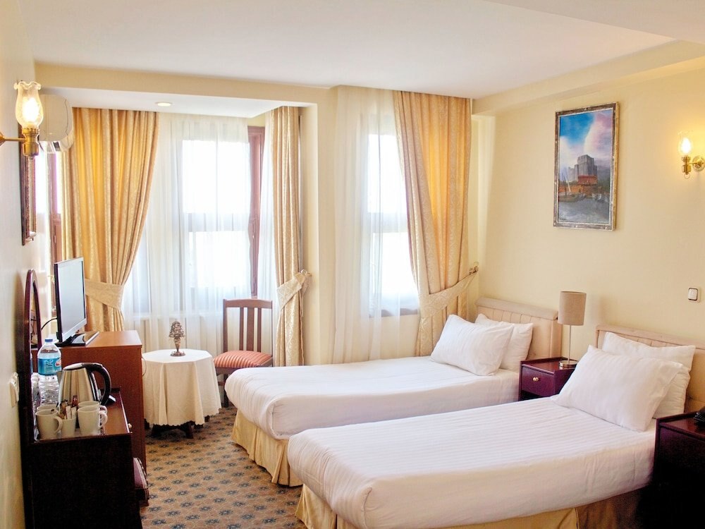 Historia Hotel - Special Class Room Type - Double or Twin Room, 1 Double or 2 Twin Beds, Non Smoking Historia Hotel - Special Class Room Type - Double or Twin Room, 1 Double or 2 Twin Beds, Non Smoking