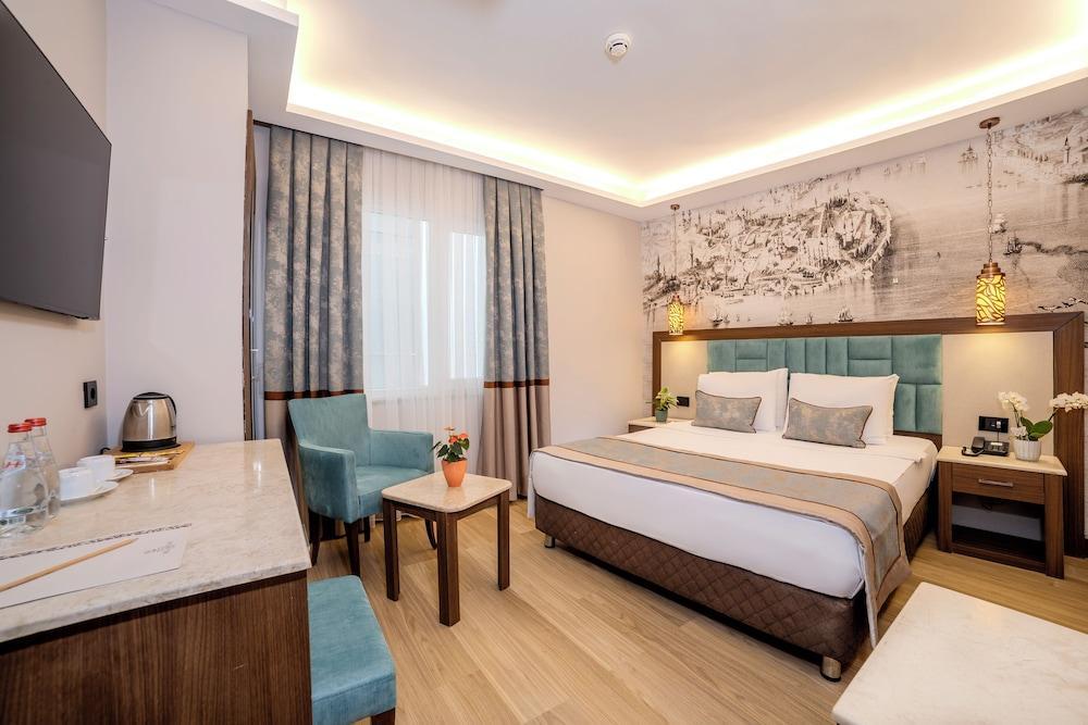 Grand Hilarium Hotel Room Type - FAMILY ROOM