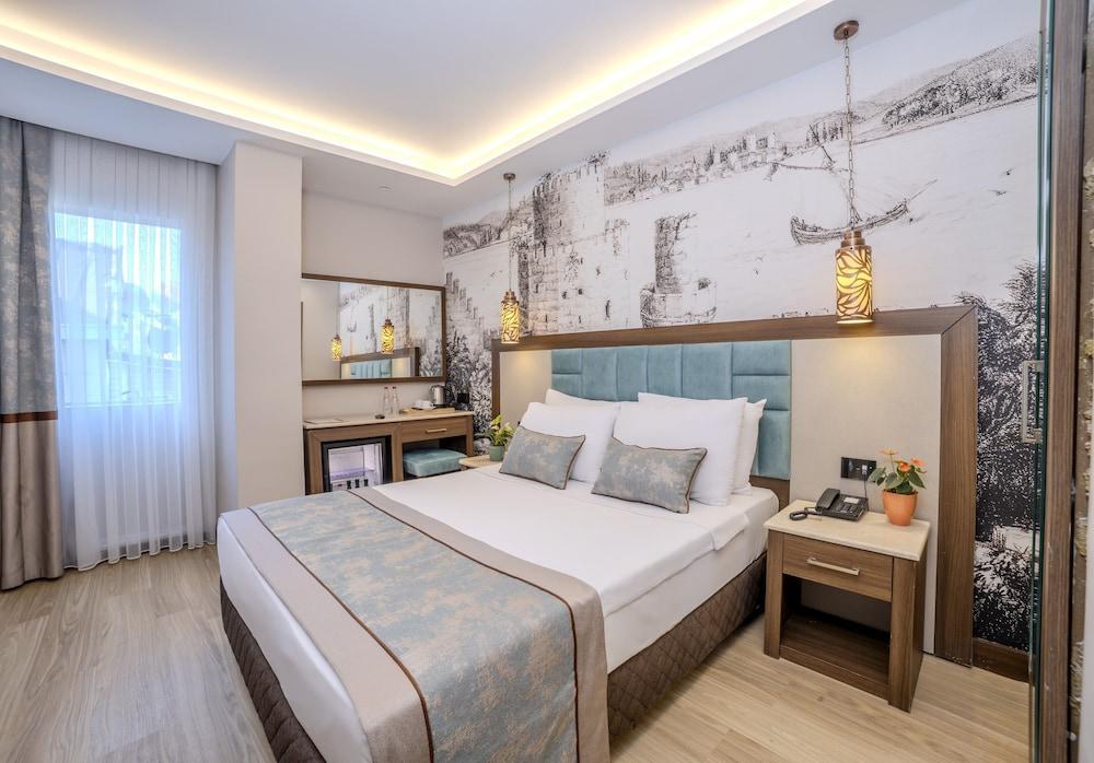 Grand Hilarium Hotel Room Type - Standard Double or Twin Room Grand Hilarium Hotel Room Type - Standard Double or Twin Room