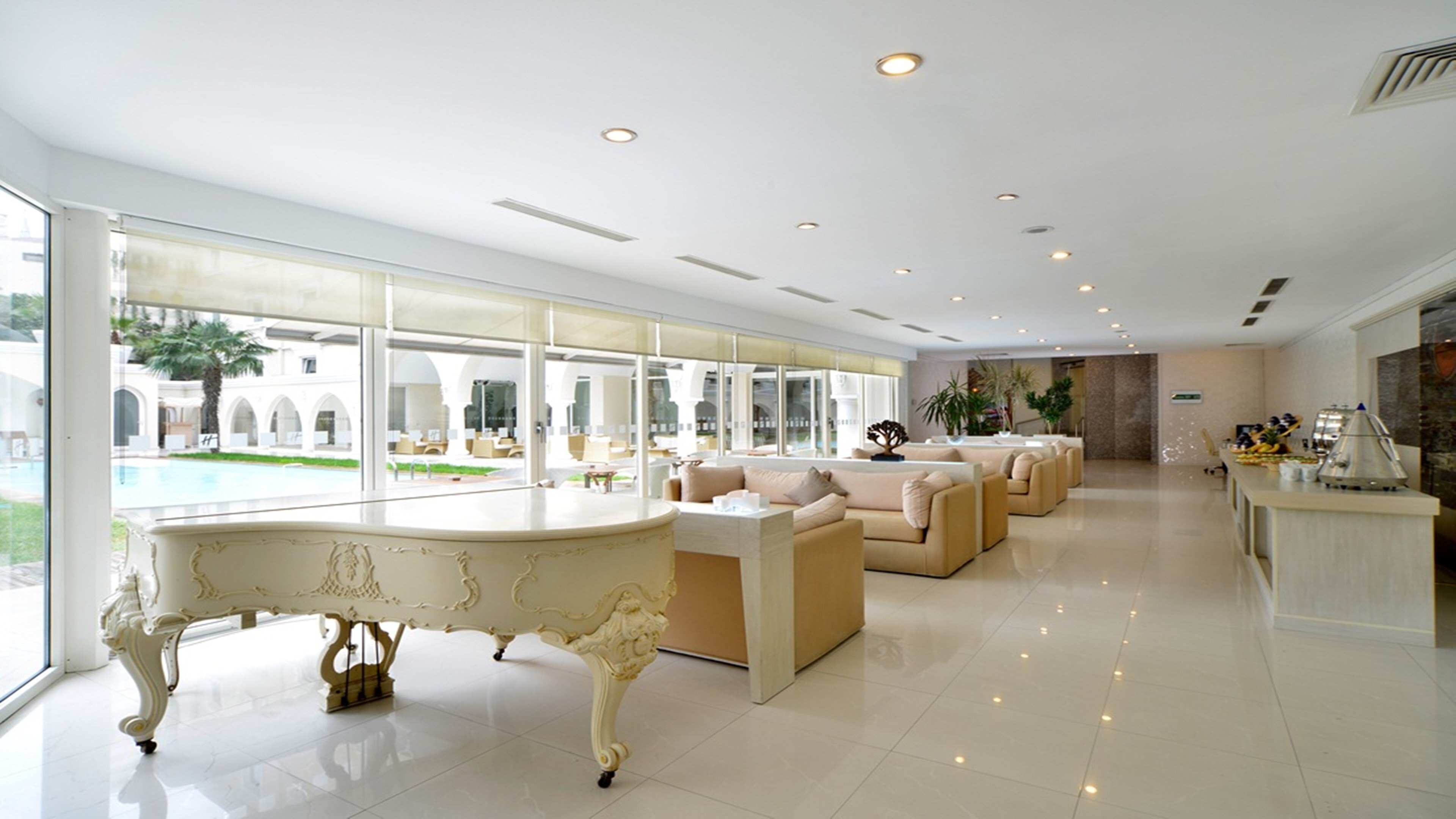 Holiday Inn Istanbul City Istanbul Hotel Price Address Reviews