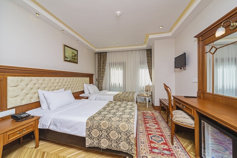 Spectra Hotel Room Type - Standard Twin Room