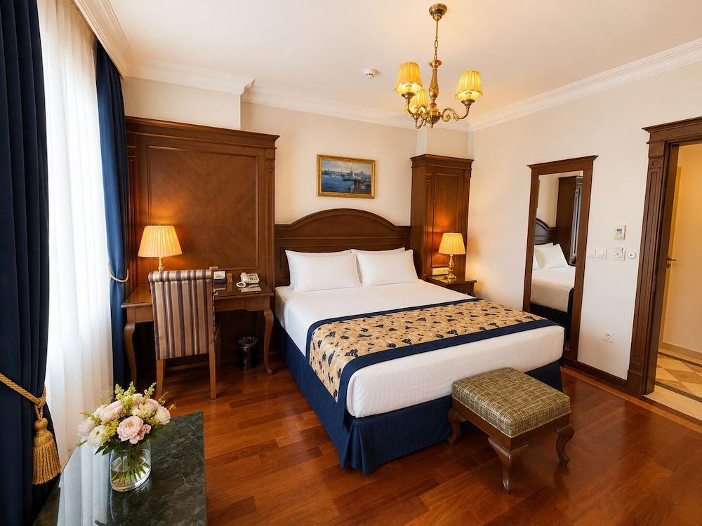 GLK PREMIER The Home Suites & Spa - Boutique Class Room Type - Deluxe Double or Twin Room GLK PREMIER The Home Suites & Spa - Boutique Class Room Type - Deluxe Double or Twin Room