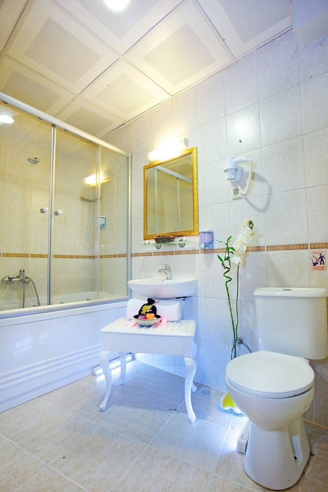 Hotel Ipek Palas Istanbul Price Address Reviews