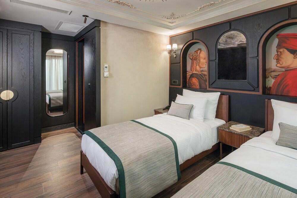 Tria Hotel - Special Class Room Type - Standard Double or Twin Room