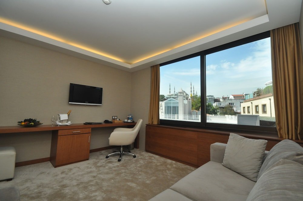 Kalyon Hotel Istanbul - Tap to explore photos