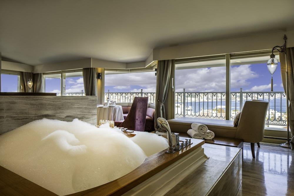 Levni Hotel and Spa Room Type - King Suite Room