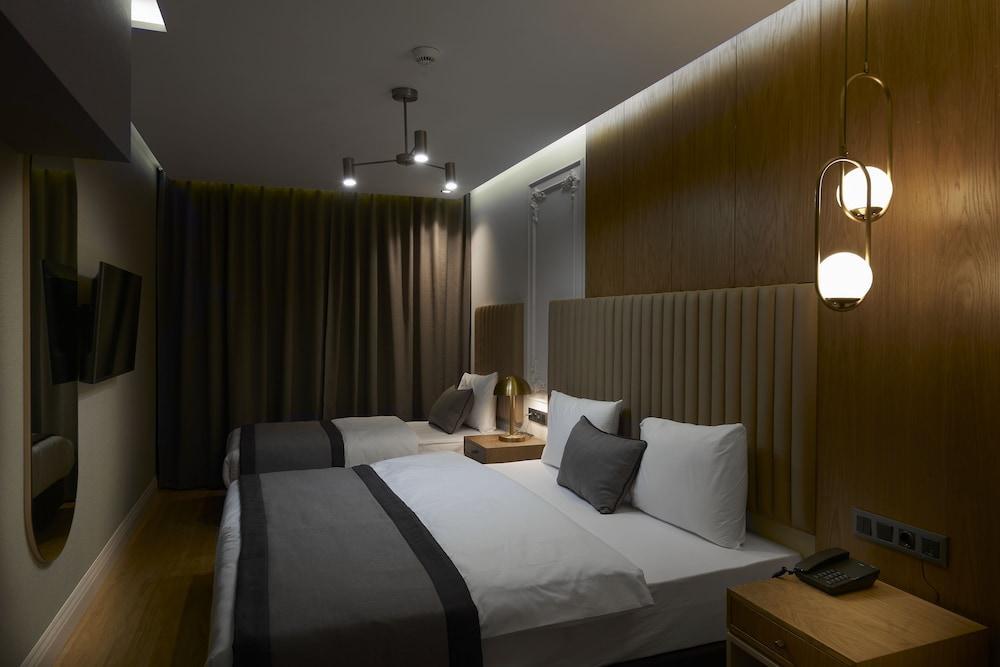 Dundar Hotel & Spa Room Type - Standard Triple Room