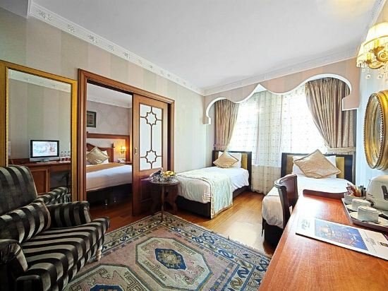 Azade Hotel Istanbul Price Address Reviews