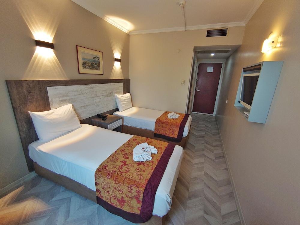 Orient Mintur Hotel Room Type - Standard Double or Twin Room