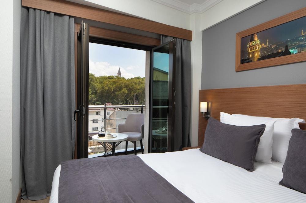 Orka Royal Hotel & Spa Room Type - Superior Double or Twin Room, 1 Double or 2 Twin Beds, City View