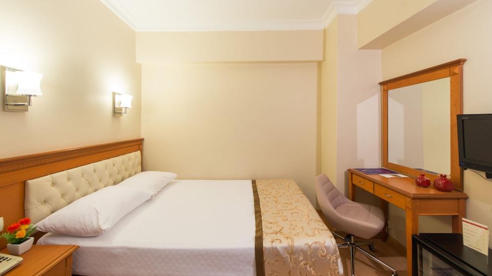 Prestige Hotel Old City - Tap to explore photos