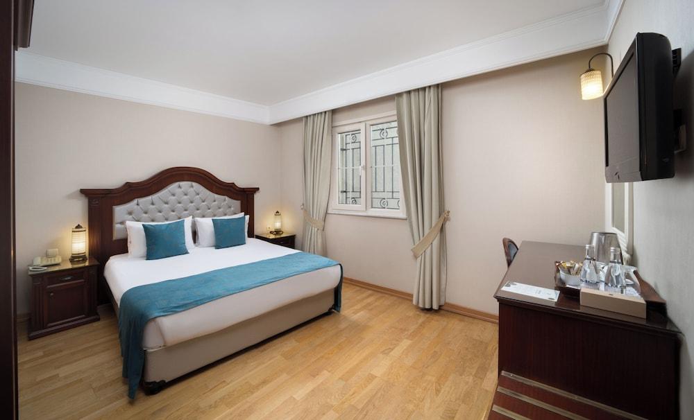 Recital Hotel Room Type - Economy Double Room