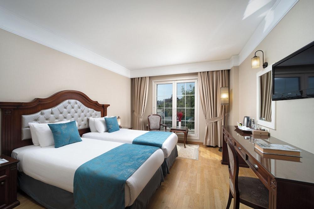 Recital Hotel Room Type - Superior Twin Room