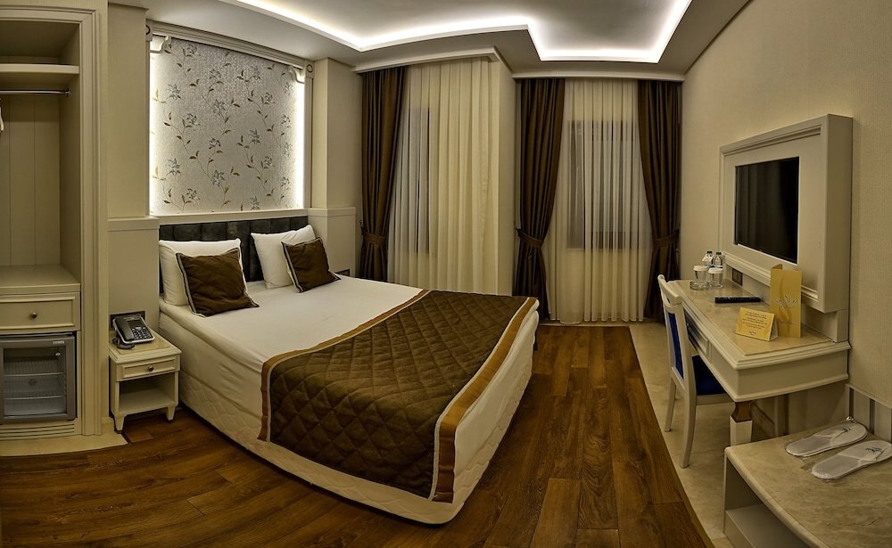 Samir Deluxe Hotel Room Type - Deluxe Double Room