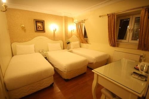Sirkeci Park Hotel - Tap to explore photos