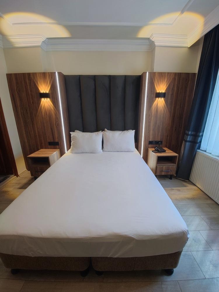 Star Hotel Istanbul - Special Class Room Type - Classic Triple Room