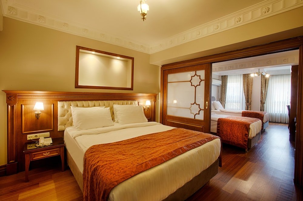 Sumengen Hotel Room Type - Family Room Sumengen Hotel Room Type - Family Room