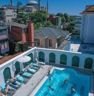 Sura Design Hotel and Suites Istanbul - Tap to explore photos