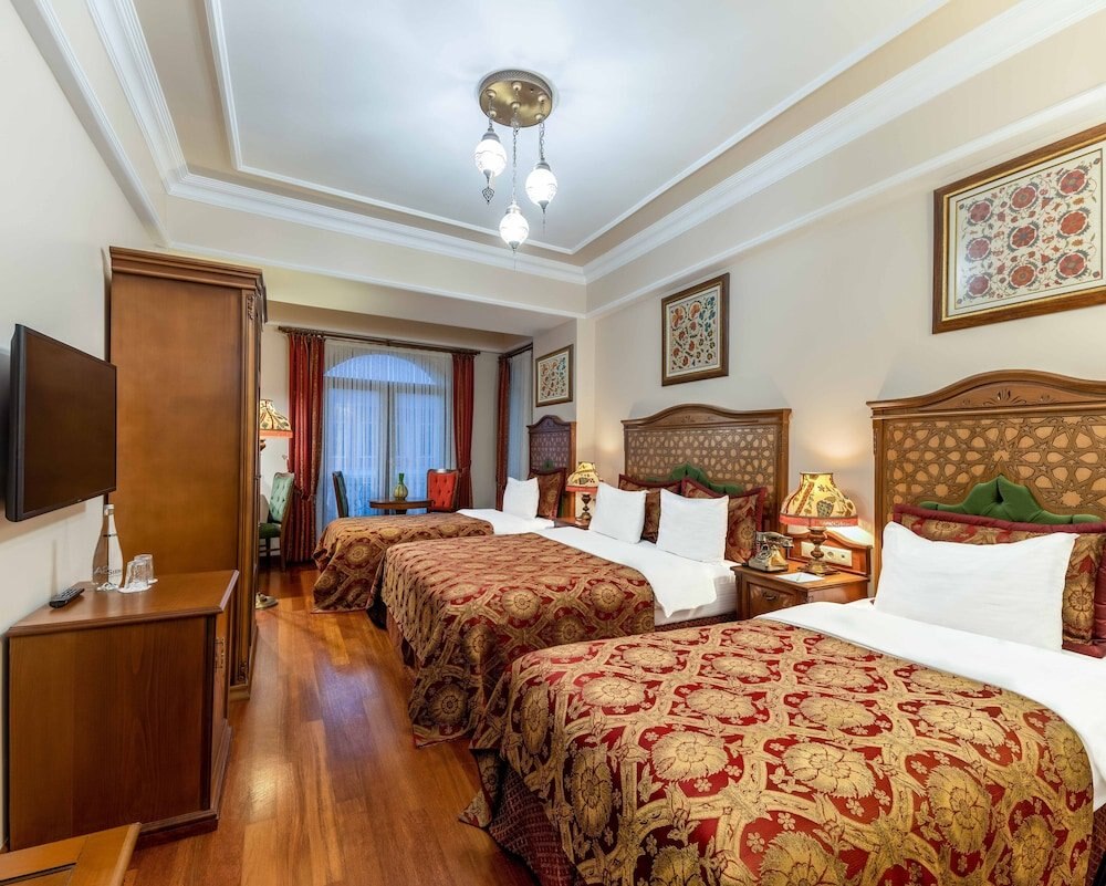 Sultanhan Hotel - Special Class Room Type - Deluxe Quadruple Room