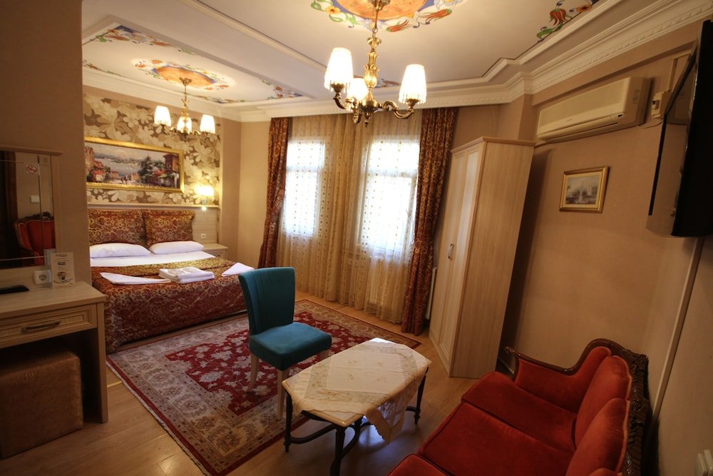 Tashkonak Hotel Room Type - Family Suite, 3 Bedrooms