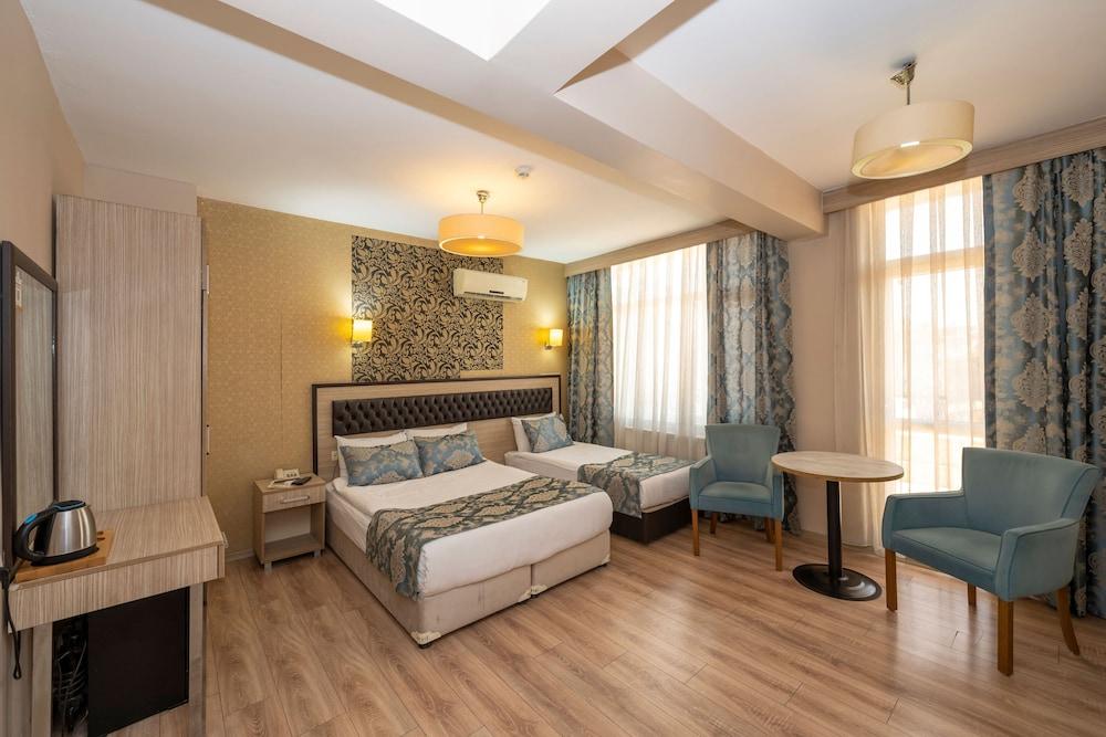 Tugra Hotel Room Type - Deluxe Double Room