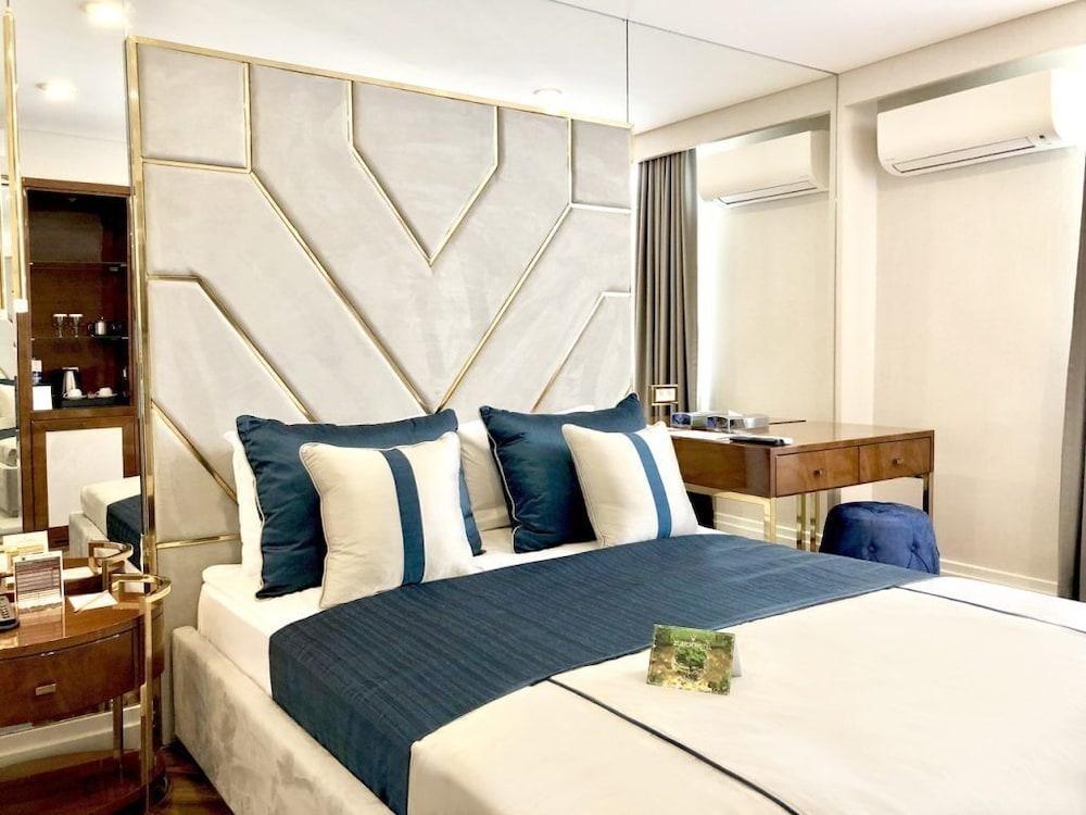 AHC Old City Hotel Room Type - Suite