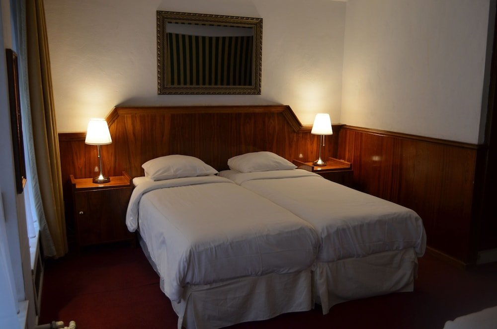 Rembrandtplein Hotel Room Type - Quadruple Room