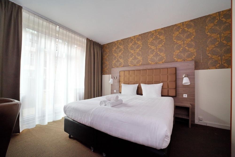 Hotel Aadam Wilhelmina - Tap to explore photos