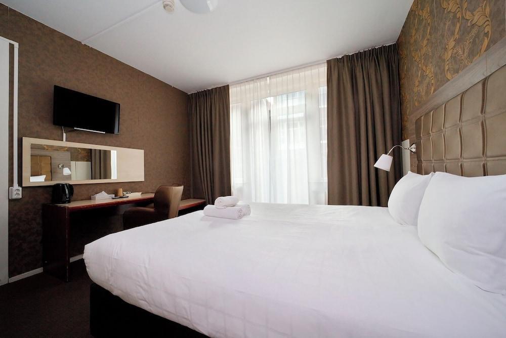 Hotel Aadam Wilhelmina Room Type - Classic Double Room