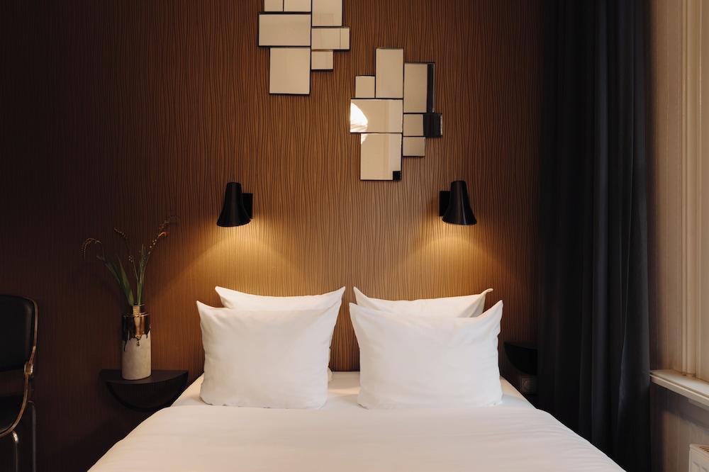 Hotel V Frederiksplein Room Type - Standard Room, 1 Double Bed