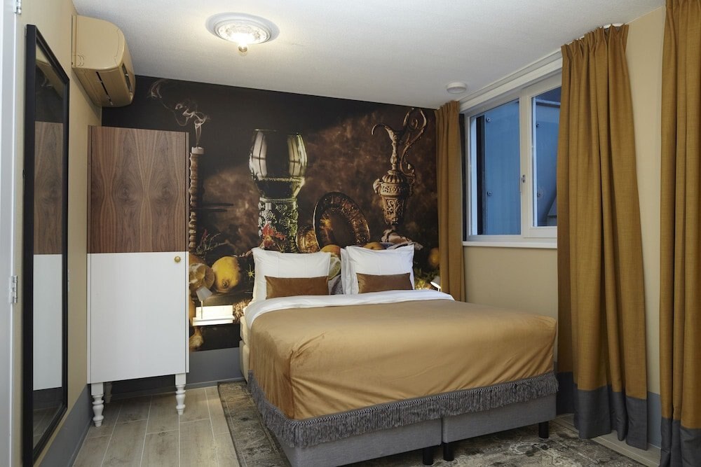 The Muse Amsterdam Hotel Room Type - Comfort Double Room (Basement)