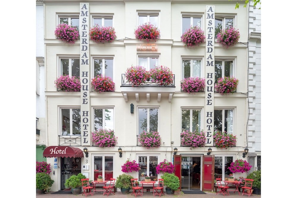 Amsterdam House Hotel - Tap to explore photos