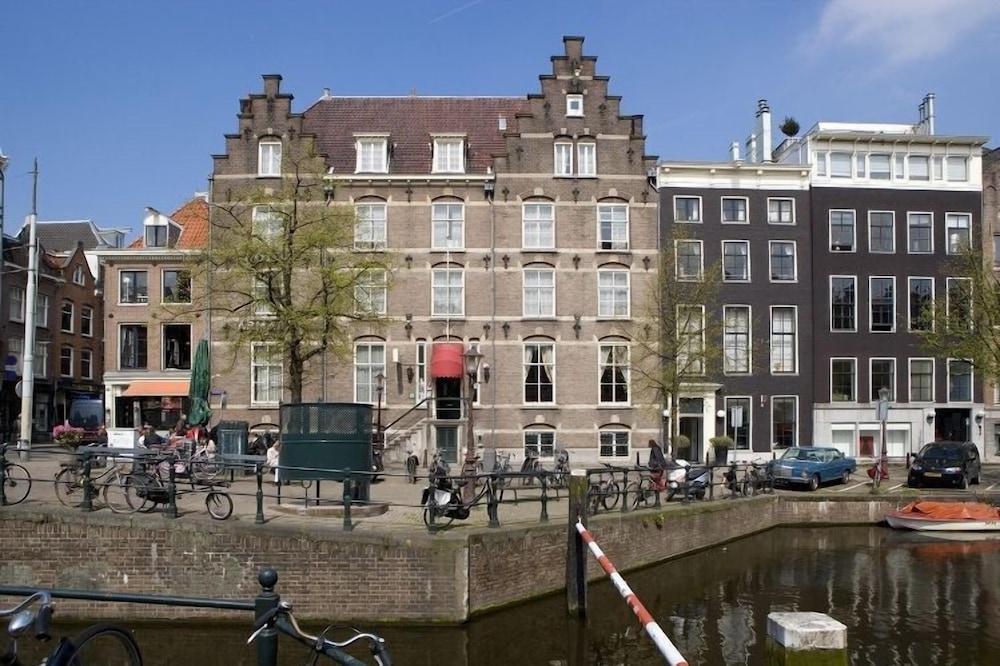 Ozo Hotels Armada Amsterdam - Tap to explore photos